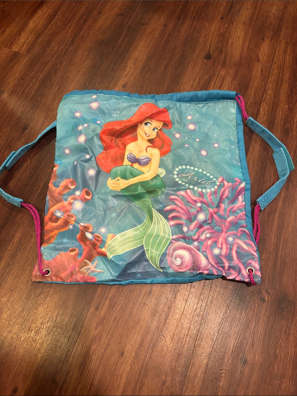 Ariel drawstring bad